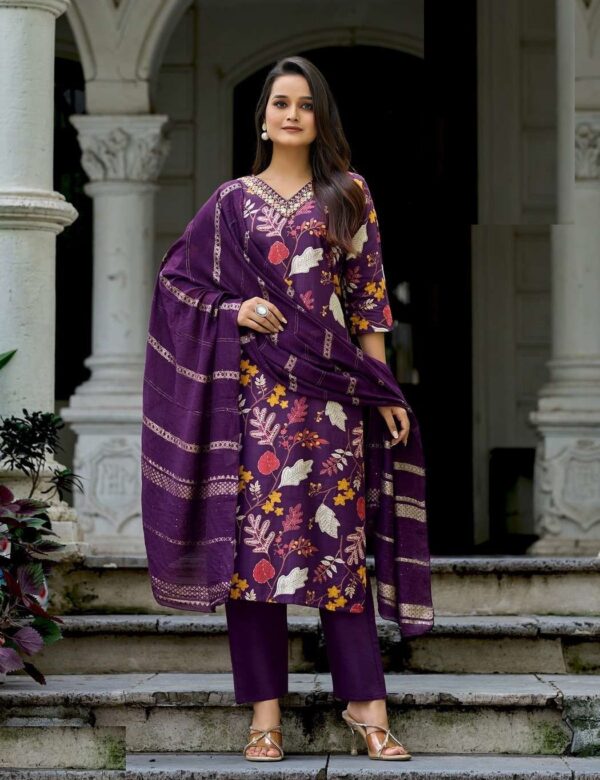 Casual Wear Floral Prints Vetican Silk Suits 4001
