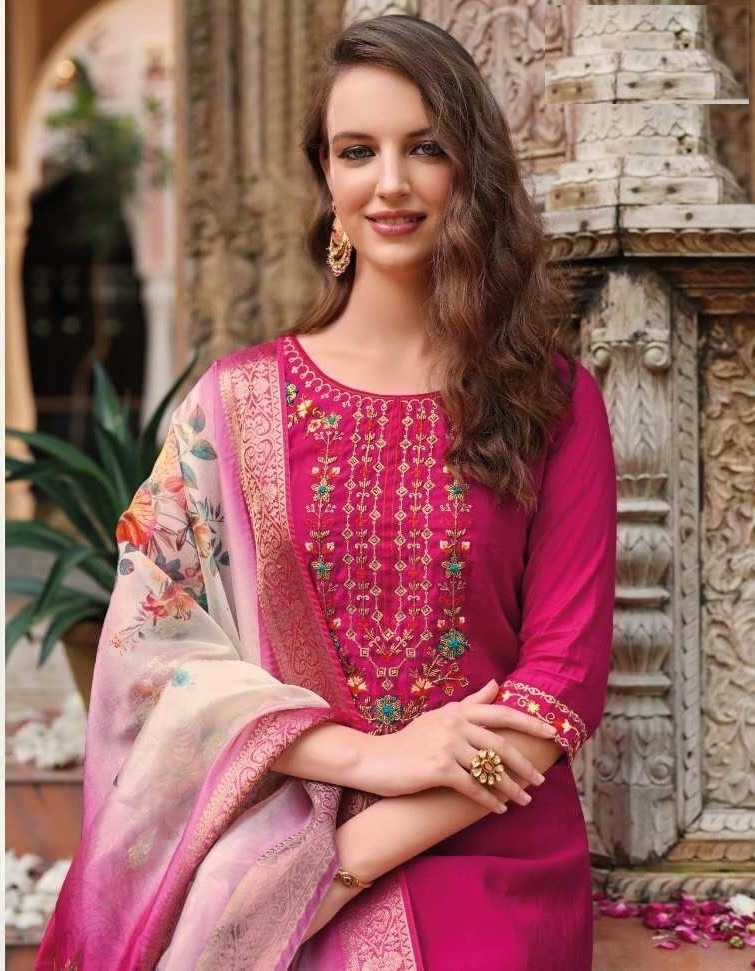 Red Soft Silk Hand Work Top & Banarasi Bottom With Silk Dupatta Suits 23204 - Image 3