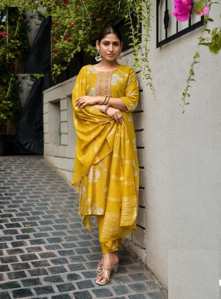 Casual Wear Digital Prints Vetican Silk Suits 5001 - Image 8