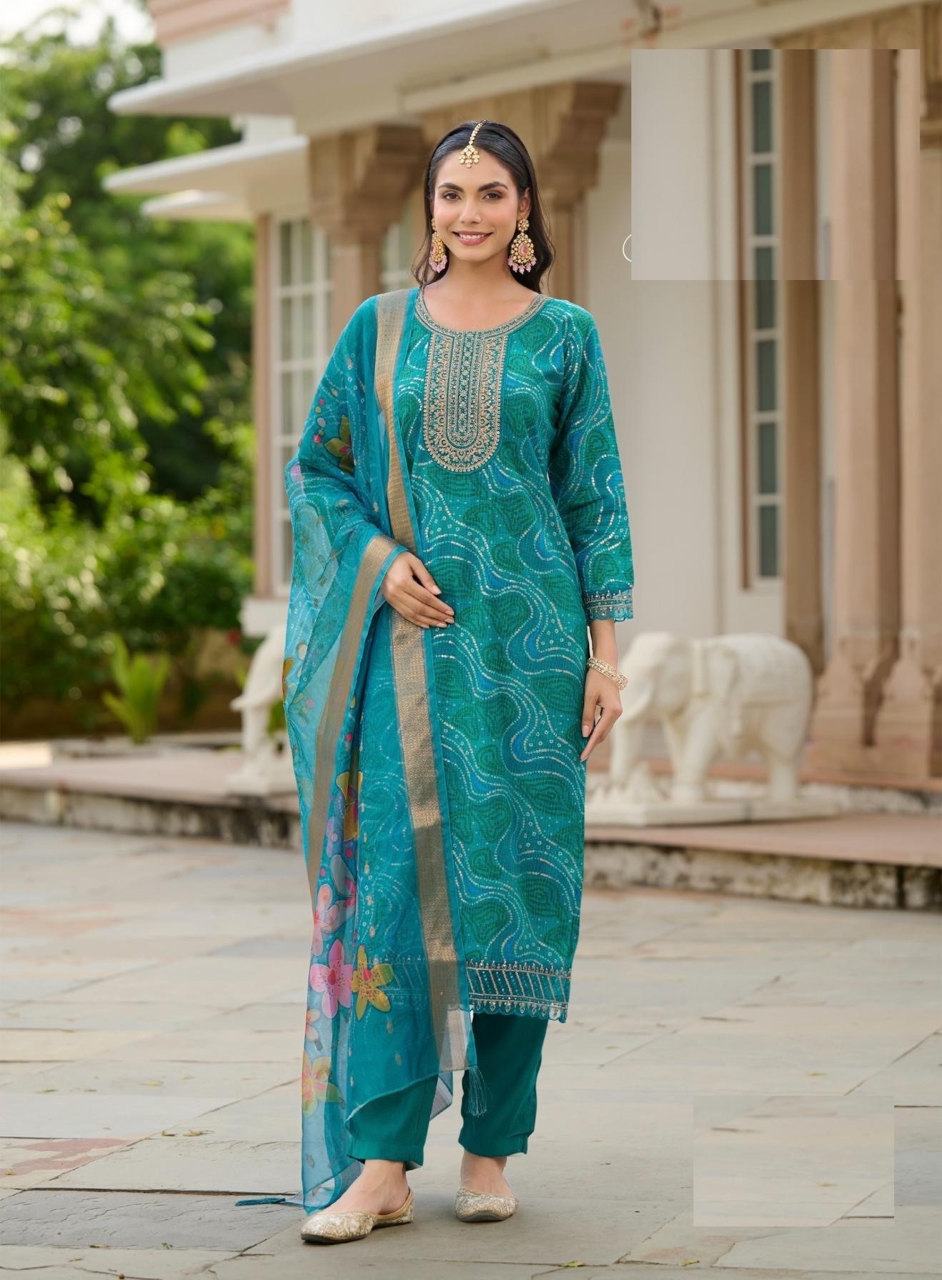 Traditional Look Bandhani & Leriya Print With Embroidery Salwar Suits 2001 - Image 9
