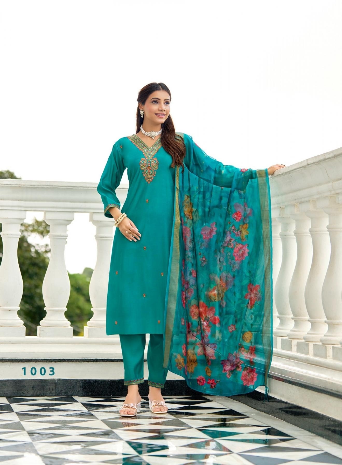 Plus Size Festive Wear Embroidered Straight Fit Kurta Sets 1001 - Image 7