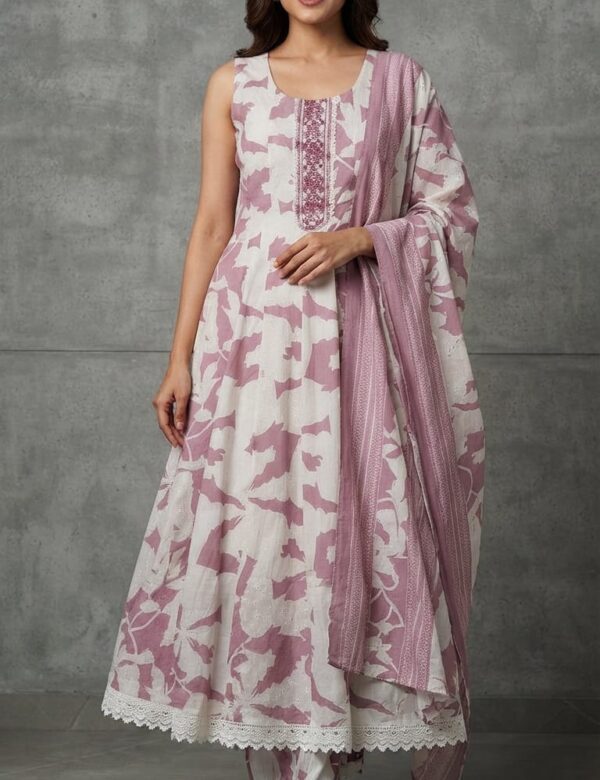Festive Wear Silk Anarkali Suits 1017