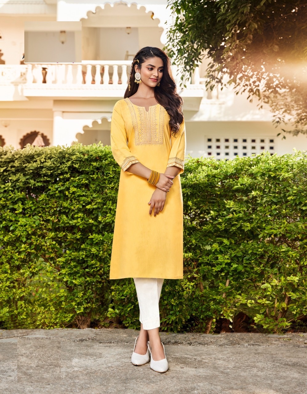 Thread Embroidered Georgette Kurti in Light Yellow (XL) - Ucchal Fashion