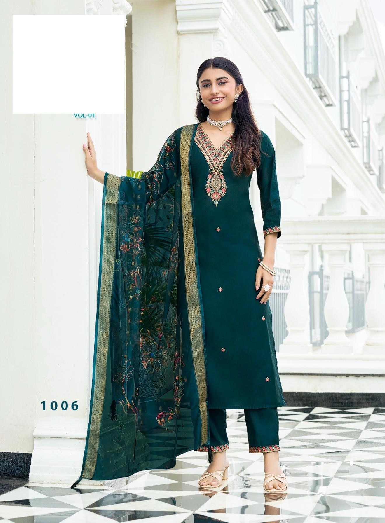 Plus Size Festive Wear Embroidered Straight Fit Kurta Sets 1001